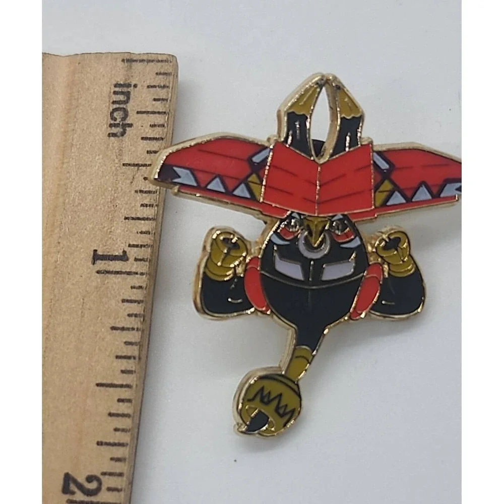 Official 2017 Pokemon Tapu Bulu Lapel Hat Pin Enamel Gold Tone‎ Legendary Fairy